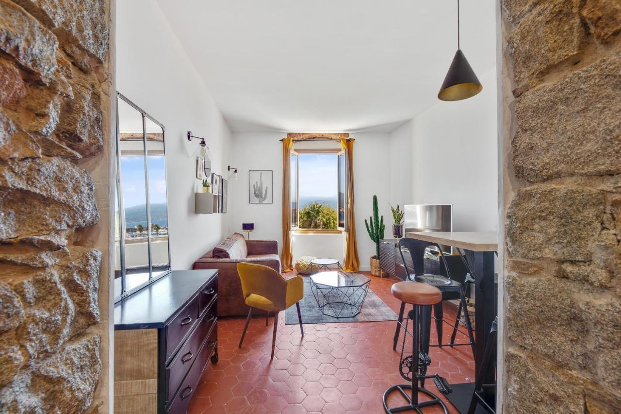 Charmant T2 Atypique De 50M2 En Plein Coeur D'Ajaccio Apartment Ajaccio  Exterior photo